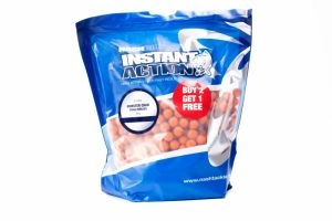 Boilies chytacie Instant Action 200g Squid and Krill 15mm